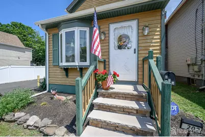 202 Grove Street, North Plainfield, NJ 07060 - Photo 2