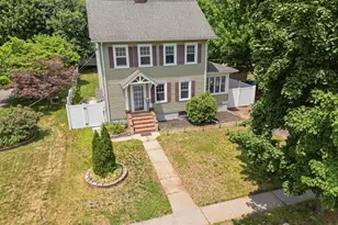 226 1st St, Dunellen, NJ 08812 - Photo 1