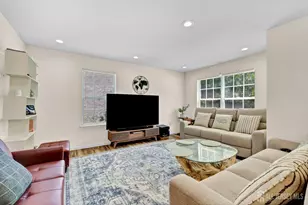 810 Plymouth Rd, North Brunswick Township, NJ 08902 - Photo 8