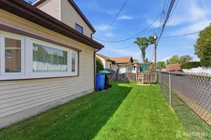 301 Norwood Ave, Old Bridge Township, NJ 08879 - Photo 24