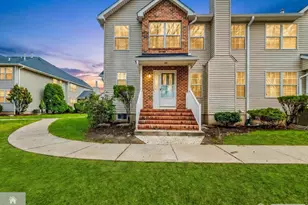 351 Bowler Ct, Piscataway Township, NJ 08854 - Photo 1