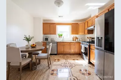 64 Montclair Avenue, Newark, NJ 07104 - Photo 4