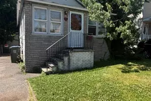 21 Trento St, Iselin, NJ 08830 - Photo 1