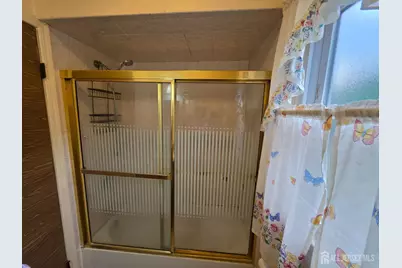 405 Frederick Avenue, South Plainfield, NJ 07080 - Photo 10