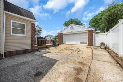137 Woodland Avenue, Fords, NJ 08863 - Photo 36