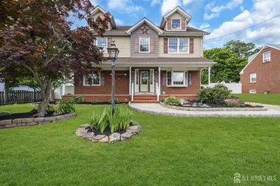 137 Woodland Avenue, Fords, NJ 08863 - Photo 2