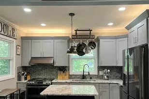 297 Grove St, Woodbridge Township, NJ 07095 - Photo 6