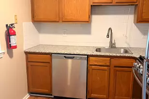 224 Waterford Dr, Edison, NJ 08817 - Photo 18