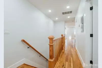 88 Hollywood Avenue #2, East Orange, NJ 07018 - Photo 8