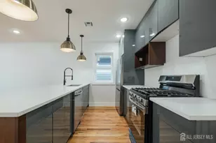 88 Hollywood Ave, East Orange, NJ 07018 - Photo 2