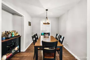 7 Pierrepont Ave, Middlesex, NJ 08846 - Photo 14