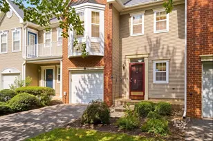 10 Burr Ct, Plainsboro Township, NJ 08536 - Photo 2