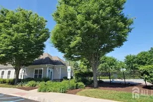 725 Timberlake Dr, Ewing Township, NJ 08618 - Photo 4