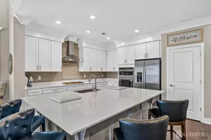 2 Vizcaya Dr, Monroe Township, NJ 08831 - Photo 6