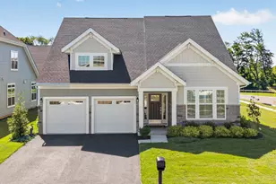 2 Vizcaya Dr, Monroe Township, NJ 08831 - Photo 1