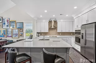 2 Vizcaya Dr, Monroe Township, NJ 08831 - Photo 10