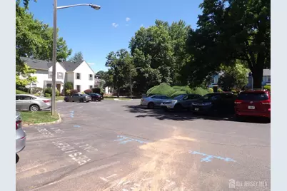 605 Timber  Oaks Road, Edison, NJ 08820 - Photo 24