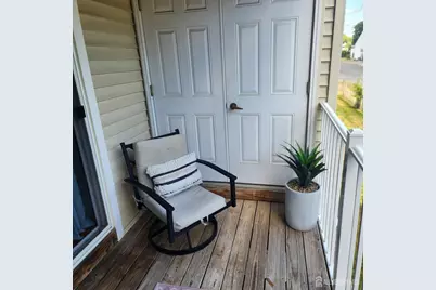 1325 Fernwood Court, New Brunswick, NJ 08901 - Photo 24