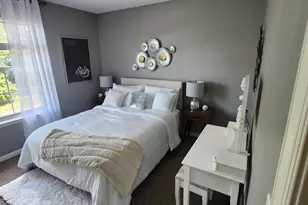 1325 Fernwood Ct, New Brunswick, NJ 08901 - Photo 18