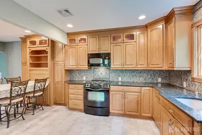 844 Milton Boulevard, Rahway, NJ 07065 - Photo 22