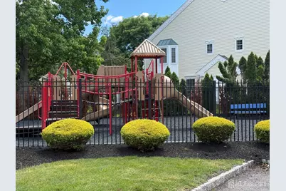 207 Darwin Lane, North Brunswick Township, NJ 08902 - Photo 20