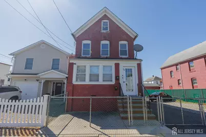28 Union Street #2, Carteret, NJ 07008 - Photo 2
