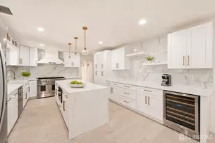 26 Bentley Rd, Monroe Township, NJ 08831 - Photo 14
