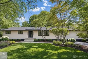 26 Bentley Rd, Monroe Township, NJ 08831 - Photo 2