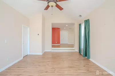 31 SE Hawthorn Drive, Plainsboro Township, NJ 08536 - Photo 26