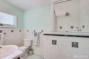 102 Michael St, Edison, NJ 08820 - Photo 40