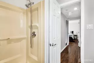 683 Kosciusko St, Perth Amboy, NJ 08861 - Photo 14