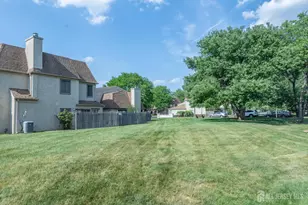 21 Carriage Pl, Edison, NJ 08820 - Photo 40