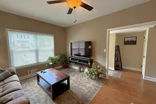 41 Dogwood Ct, Jamesburg, NJ 08831 - Photo 4