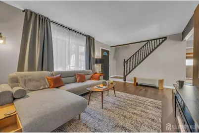 81 Lois Avenue, East Brunswick Township, NJ 08816 - Photo 4