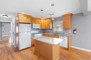 348 1st St, Dunellen, NJ 08812 - Photo 6