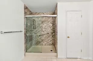 252 Moonlight Dr, Piscataway Township, NJ 08854 - Photo 24