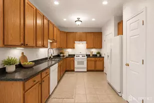 252 Moonlight Dr, Piscataway Township, NJ 08854 - Photo 6