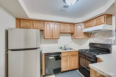 906 Montague Avenue, Iselin, NJ 08830 - Photo 10