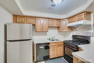 906 Montague Ave, Iselin, NJ 08830 - Photo 10