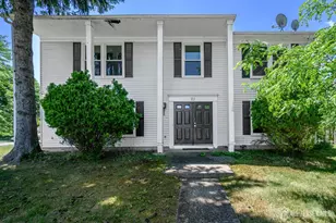 23 Gulick Ln, Plainsboro Township, NJ 08536 - Photo 2