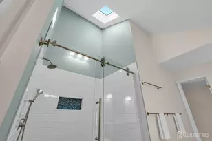 265 Edlys Ln, North Brunswick Township, NJ 08902 - Photo 18