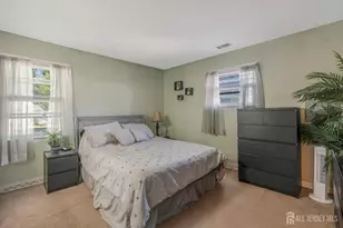 8 Pierrepont Ave, Middlesex, NJ 08846 - Photo 10
