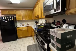 85 Liddle Ave, Edison, NJ 08837 - Photo 8