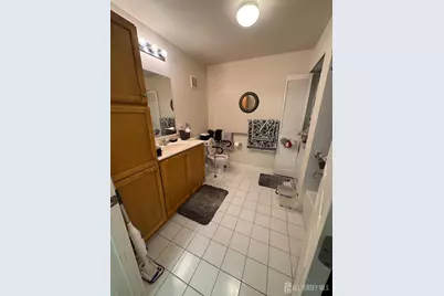 85 Liddle Avenue, Edison, NJ 08837 - Photo 6