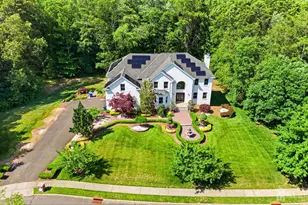 16 Dakota Dr, Old Bridge Township, NJ 08857 - Photo 2