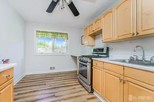 41 Fanwood Dr, Sayreville, NJ 08872 - Photo 26