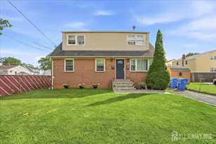 445 W Smith St, Avenel, NJ 07001 - Photo 2