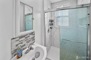 514 Rahway Ave, Woodbridge Township, NJ 07095 - Photo 14