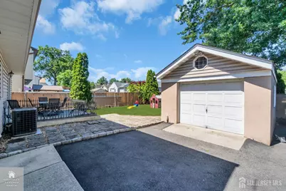 18 Cathrine Street, Sewaren, NJ 07077 - Photo 24