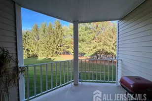 93 Clay St, North Brunswick Township, NJ 08902 - Photo 12